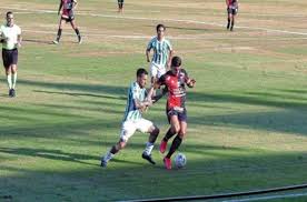 COLÓN - ARGENTINOS JUNIORS 0-0